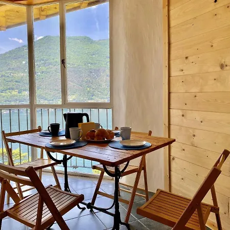 With Lake-view -breck&fest Ferienhaus *