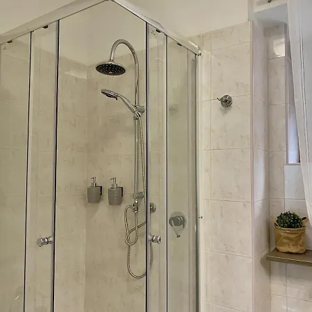 With Lake-view -breck&fest بيت للعطل بْليفيو